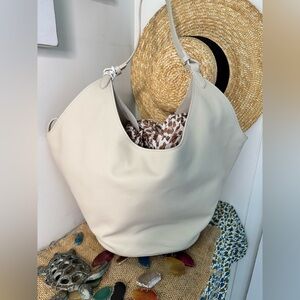 Anna Paola Italian leather purse